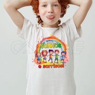 T-Shirt Criança Sonhos e Sorrisos