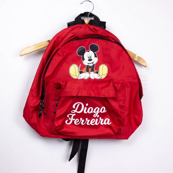 Estampa Impressa Mochila Escolar Vermelha Diogo Ferreira